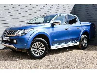 Used Mitsubishi L200 Warrior 181 HP (133 kW) 2019 Blue Pickup