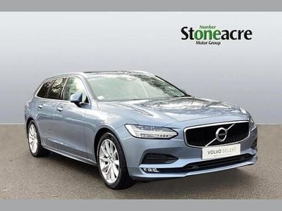 Blue Used 2020 Volvo V90 Momentum Estate | £18,900 (Fair price)