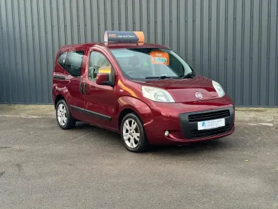 Usado Fiat Qubo Trekking 80 HP (58 kW) 2016 Vermelho Monovolume