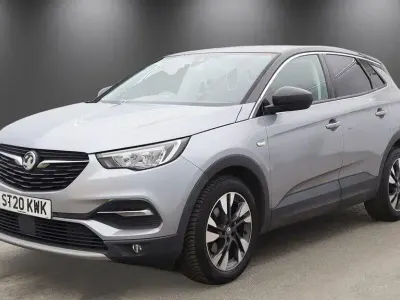 Used Vauxhall Grandland X SRi 130 HP (95 kW) 2020 Grey SUV
