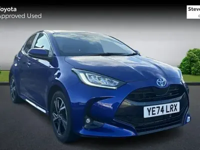 Used Toyota Yaris Design 116 HP (85 kW) 2024 Blue Hatchback