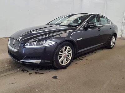 Second-hand Jaguar XF Luxury 163 CP (119 kW) 2013 Gri Berlinǎ