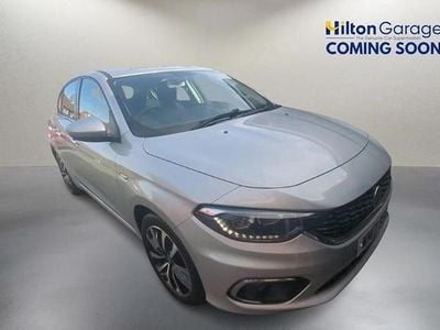 Silver Used 2017 Fiat Tipo Lounge Hatchback | £5,650 (Good price)