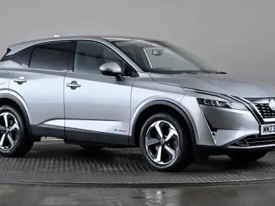 Used Nissan Qashqai N-Connecta 190 HP (139 kW) 2023 Silver SUV