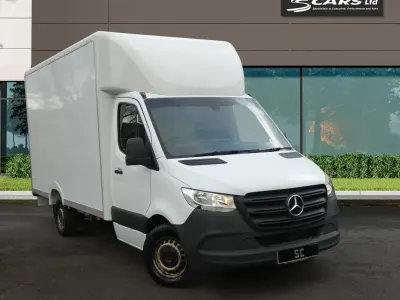 Usado Mercedes Sprinter Progressive 141 HP (103 kW) 2021 Branco Van
