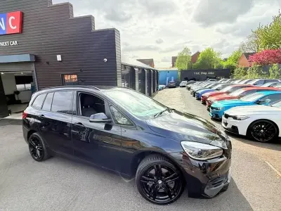 Begagnad BMW 218 Comfort Edition 2021 Svart Kombi