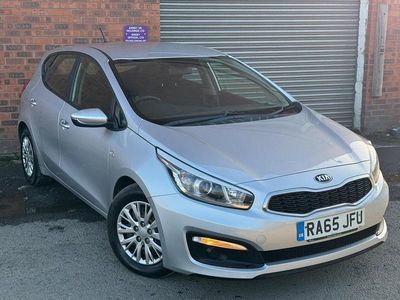Used Kia Ceed 2015 Silver Hatchback