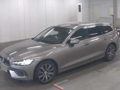Used Volvo V60 Inscription 2019 Black Estate