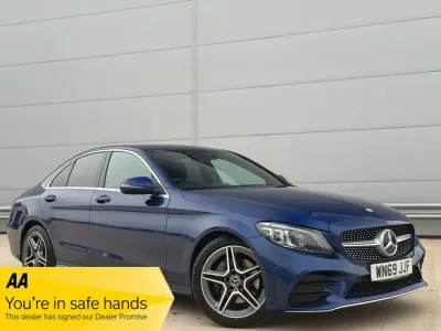 Begagnad Mercedes C200 AMG Line Premium 2019 Blå Sedan