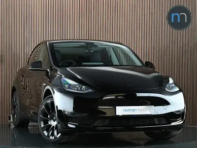 Used Tesla Model Y Long Range AWD 378 kW (514 HP) 2022 Black SUV