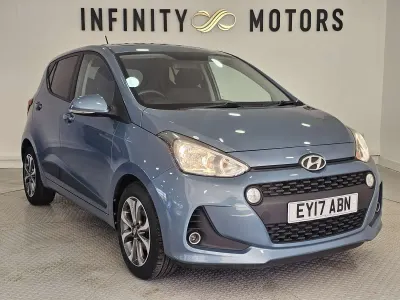 Used Hyundai i10 Premium SE 87 HP (63 kW) 2017 Blue Hatchback