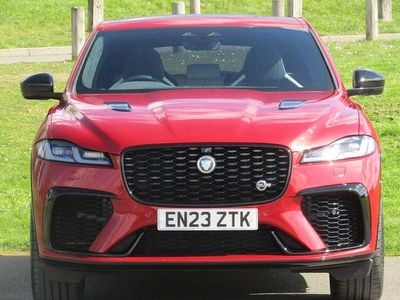 Second-hand Jaguar F-Pace SVR 550 CP (404 kW) 2023 Roșu SUV