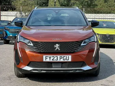 Used Peugeot 5008 GT 129 HP (94 kW) 2023 Yellow SUV