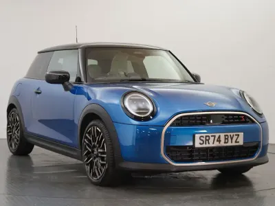 Used Mini Cooper S Hatch 201 HP (147 kW) 2025 Blue Hatchback