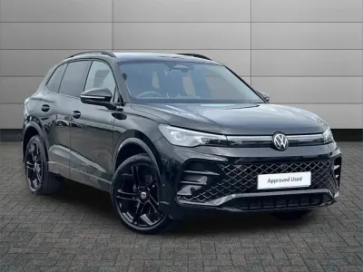 Used VW Tiguan R-line 150 HP (110 kW) 2025 Black SUV