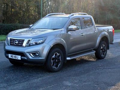 Grey Used 2019 Nissan Navara Tekna Pickup | £17,850 (Good price)