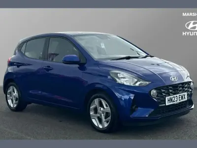 Used Hyundai i10 SE 67 HP (49 kW) 2023 Blue Hatchback