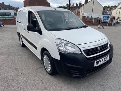 White Used 2019 Peugeot Partner S MPV | £3,995 (Good price)