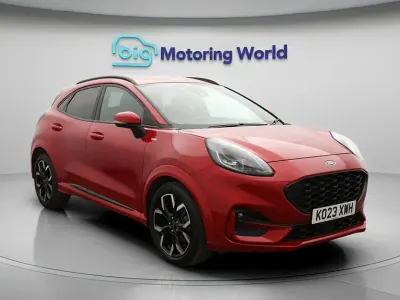 Usado Ford Puma ST-Line X 155 HP (114 kW) 2023 Vermelho SUV