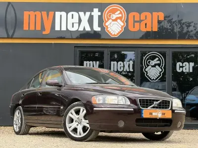 Used Volvo S60 SE 180 HP (132 kW) 2005 Mauve/purple Sedan