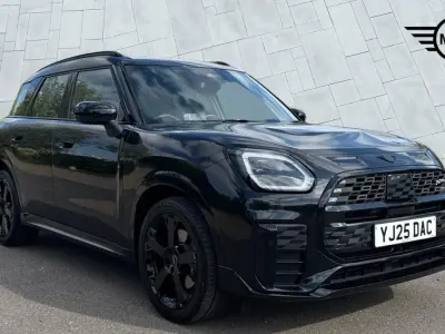 Used Mini Countryman Sport 168 HP (123 kW) 2025 Black SUV