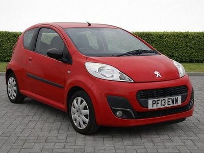 Used Peugeot 107 Active 68 HP (50 kW) 2013 Red Hatchback