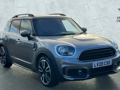 Begagnad Mini Cooper Countryman Sport 136 HK (100 kW) 2020 Silver SUV