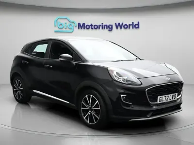 Usado Ford Puma Titanium 155 HP (114 kW) 2023 Preto SUV