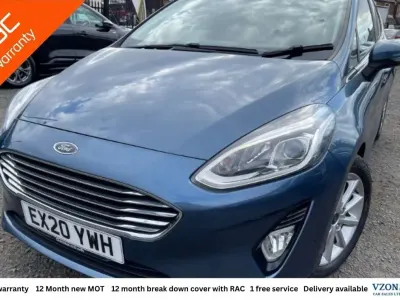 Używany Ford Fiesta Titanium 2020 Niebieski Hatchback
