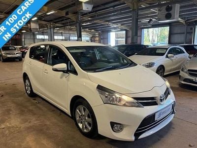 White Used 2015 Toyota Verso MPV | £6,490 (Fair price)