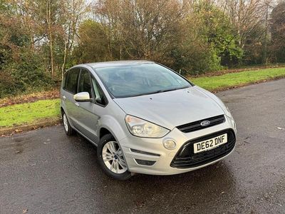 Silver Used 2012 Ford S-MAX Zetec MPV | £2,895 (Super price)
