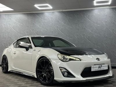 Pearl white Used 2004 Toyota GT86 GT | £13,990 (Fair price)