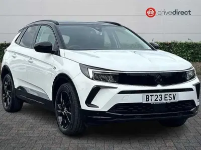 Second-hand Vauxhall Grandland X S 130 CP (95 kW) 2023 Alb SUV