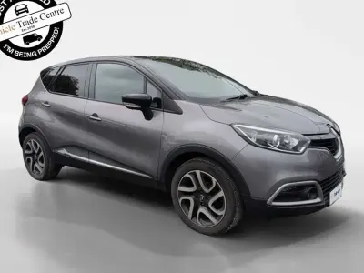 Used Renault Captur Dynamique 90 HP (66 kW) 2017 Grey SUV