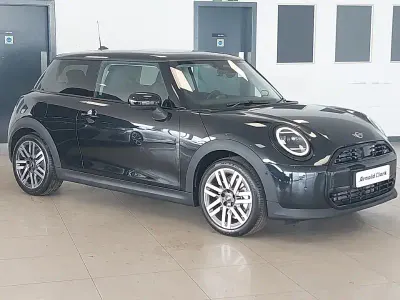 Used Mini Cooper Classic 114 kW (156 HP) 2026 Black Hatchback