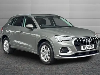 Begagnad Audi Q3 Sport 150 HK (110 kW) 2019 Grå SUV