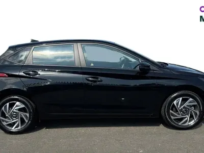 Used Hyundai i20 Advanced 100 HP (73 kW) 2025 Black Hatchback