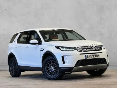 Used Land Rover Discovery 5 S 2019 White SUV