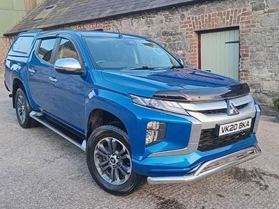 Usado Mitsubishi L200 150 HP (110 kW) 2020 Azul Pickup