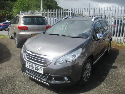 Gebraucht Peugeot 2008 Allure 92 PS (67 kW) 2015 Grau SUV