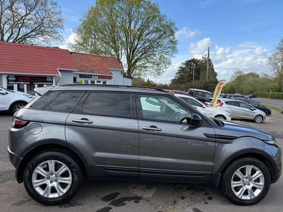 Used Land Rover Range Rover evoque SE 2017 Grey Estate