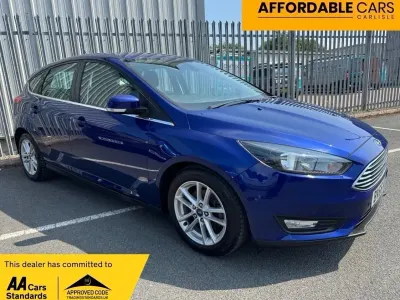 Used Ford Focus Zetec 2016 Blue Hatchback