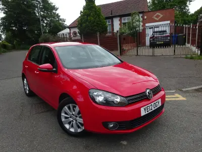 Used VW Golf VII Match 122 HP (89 kW) 2012 Red Hatchback