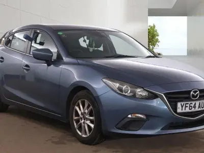 Used Mazda 3 2014 Blue Hatchback