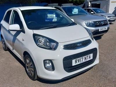 Used Kia Picanto 65 HP (47 kW) 2017 White Hatchback