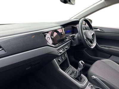 Used VW Polo Life 80 HP (58 kW) 2024 Grey Hatchback