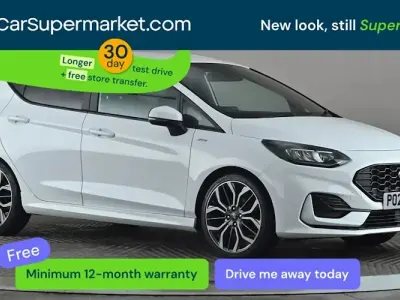 Usado Ford Fiesta ST-Line X 101 HP (74 kW) 2023 Branco Citadino