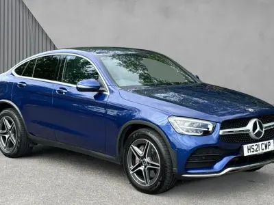 Begagnad Mercedes GLC220 AMG line 194 HK (142 kW) 2021 Blå Sportkupé