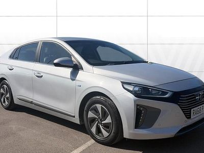 Begagnad Hyundai Ioniq Premium SE 141 HK (103 kW) 2019 Silver Halvkombi