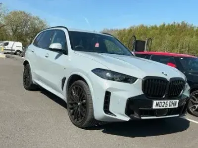 Usado BMW X5 M Sport 294 CV (216 kW) 2025 Gris SUV